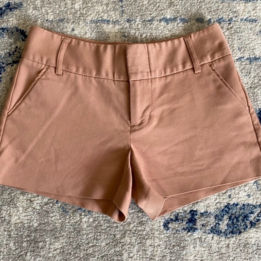 ALICE + OLIVIA dusty rose PINK CADY SHORTS size 0